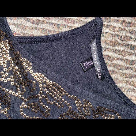 Victoria Secret tank top - Picture 2 of 2